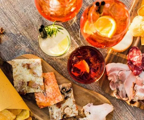 Stazione Mole - Taglieri e drink stazione mole
